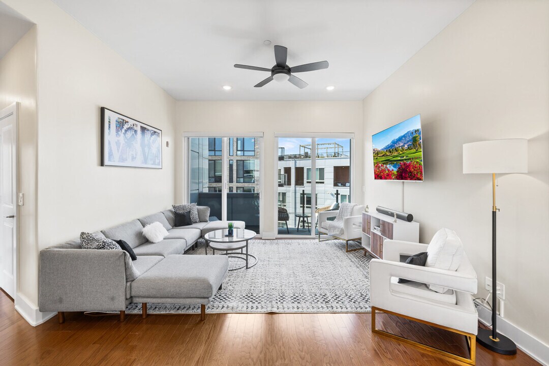 1102 N 2nd St-Unit -ID1049520P in Philadelphia, PA - Building Photo