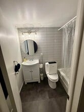 1204 S Lake Dr in Lantana, FL - Building Photo - Building Photo