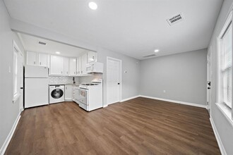 234 W 27th St in Houston, TX - Building Photo - Building Photo