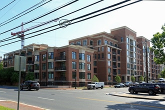 Hampden Row in Bethesda, MD - Building Photo - Building Photo