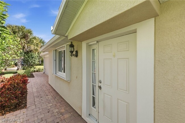 8664 Genova Ct in Naples, FL - Building Photo - Building Photo