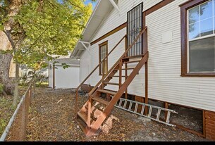 2803 N Market St, Unit 2803 n market in Jacksonville, FL - Building Photo