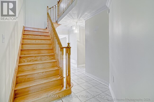 47 Monte Cristi St in Vaughan, ON - Building Photo - Building Photo