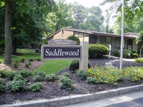 Saddlewood Apartments & Townhomes in Richmond, VA - Building Photo - Building Photo