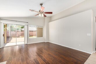 139 W Oxford Ln in Gilbert, AZ - Building Photo - Building Photo