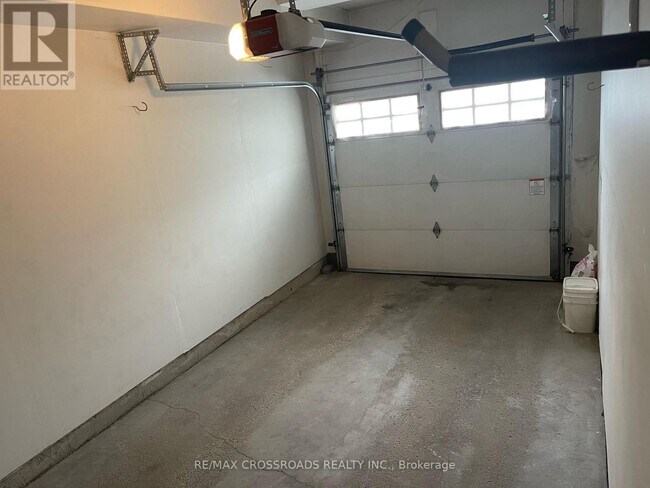 165 Terraview Crescent in Guelph, ON - Building Photo - Building Photo