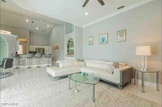 6688 Huntley Ln S in Naples, FL - Building Photo - Building Photo