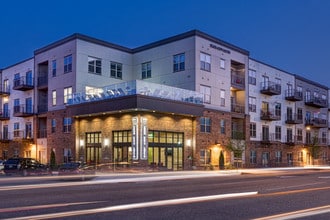 Iron City Lofts in Birmingham, AL - Foto de edificio - Building Photo