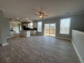 631 Imogene Dr in Gilbertsville, KY - Building Photo - Building Photo