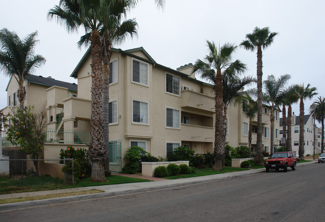 207 Elkwood Ave in Imperial Beach, CA - Building Photo