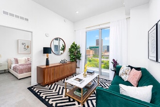 Arte Grand Central in Miami, FL - Building Photo - Building Photo