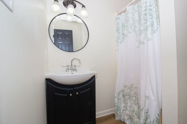 13949 Compton Rd in Dixon, MO - Building Photo - Building Photo