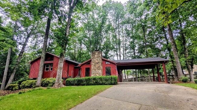 property at 3446 Orange Wood Ct NE