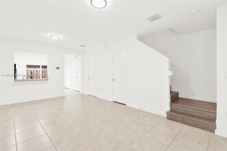 444 NE 5th St in Florida City, FL - Building Photo - Building Photo