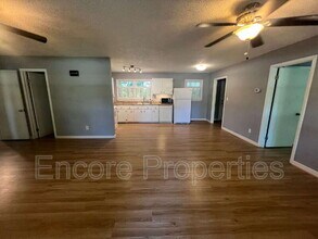 11093 NC-42 in Holly Springs, NC - Building Photo - Building Photo