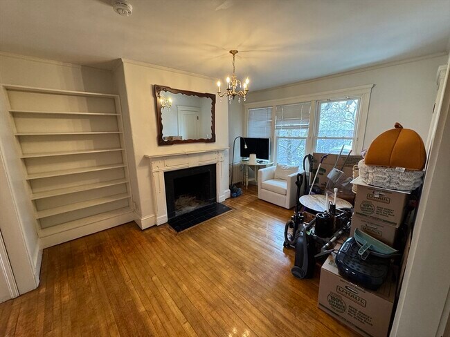 41 Hawthorn St in Cambridge, MA - Building Photo - Building Photo