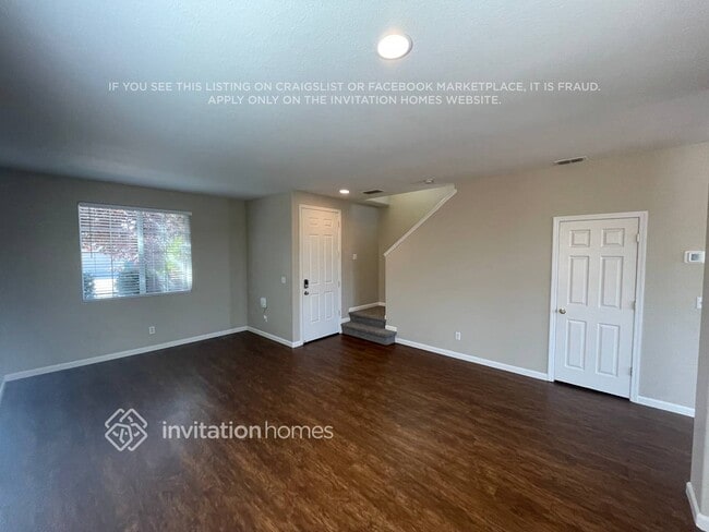 3915 Eugene Dr in Olivehurst, CA - Foto de edificio - Building Photo