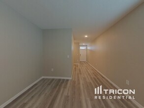 6923 Broad River Ave in Land O Lakes, FL - Building Photo - Building Photo