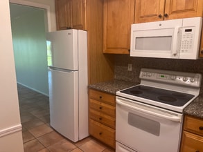 12102 Rancho Bernardo Rd in San Diego, CA - Building Photo - Building Photo