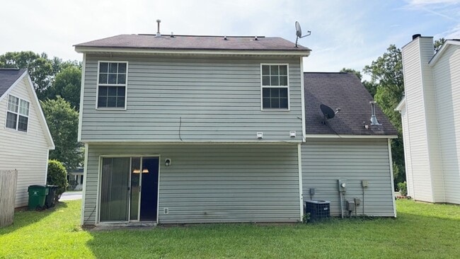 12111 Stewarts Crossing Dr in Charlotte, NC - Building Photo - Building Photo