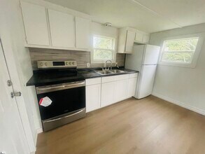 1416 Peach Orchard Rd in Union, SC - Building Photo - Building Photo