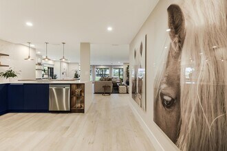 2835 Polo Island Dr, Unit H103 in Wellington, FL - Foto de edificio - Building Photo