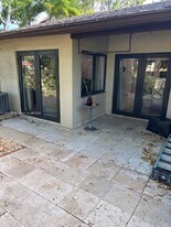 7006 SW 106th Pl in Miami, FL - Building Photo