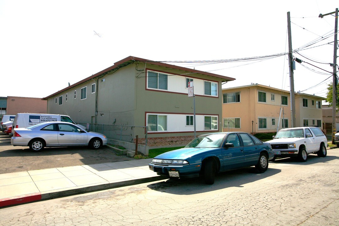 788 Mills Ave in San Bruno, CA - Foto de edificio