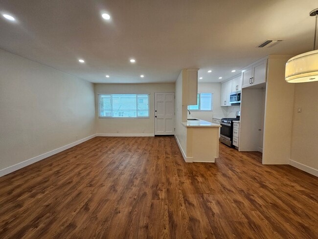 property at 561 E Orange Grove Ave