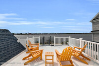 24 Park Rd in Monmouth Beach, NJ - Foto de edificio - Building Photo