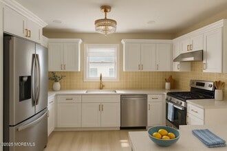 22 St Peters Pl in Keansburg, NJ - Building Photo - Building Photo
