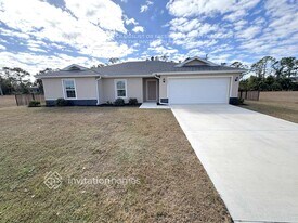 25061 Doredo Dr in Punta Gorda, FL - Building Photo