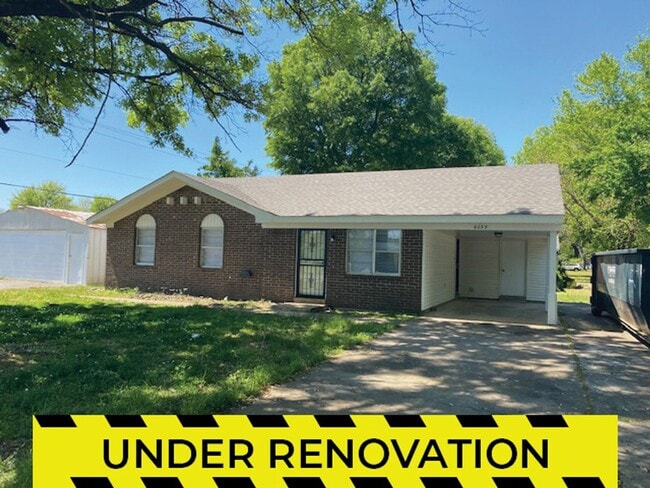 property at 6035 Kentwood Dr
