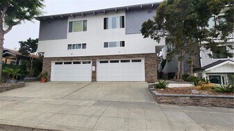 161 Monterey Blvd in Hermosa Beach, CA - Building Photo