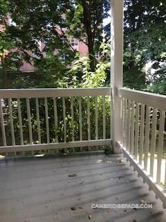 14 Centre St in Cambridge, MA - Foto de edificio - Building Photo