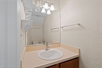 3503 Brigadoon Cir in Clearwater, FL - Building Photo - Building Photo