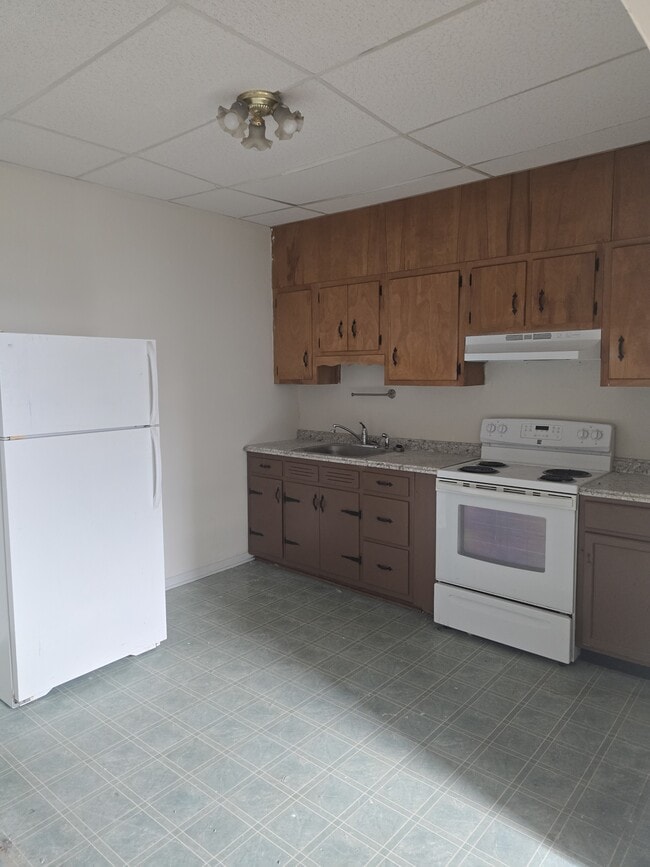 13504 Motters Station Rd in Rocky Ridge, MD - Building Photo - Building Photo