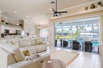 2803 SW 39th Terrace in Cape Coral, FL - Building Photo - Building Photo