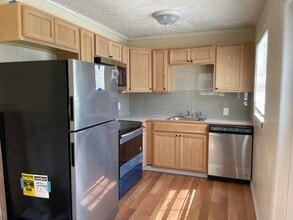 1425 W 30th St in Riviera Beach, FL - Building Photo - Building Photo