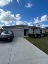 5840 NW Bates Ave in Port St. Lucie, FL - Building Photo