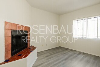 354 W Delano St in Tucson, AZ - Foto de edificio - Building Photo