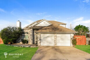 6406 Mercedes Dr in Arlington, TX - Building Photo