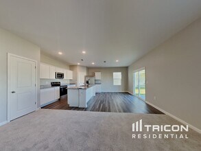 152 Gladstone Loop in Clayton, NC - Building Photo - Building Photo