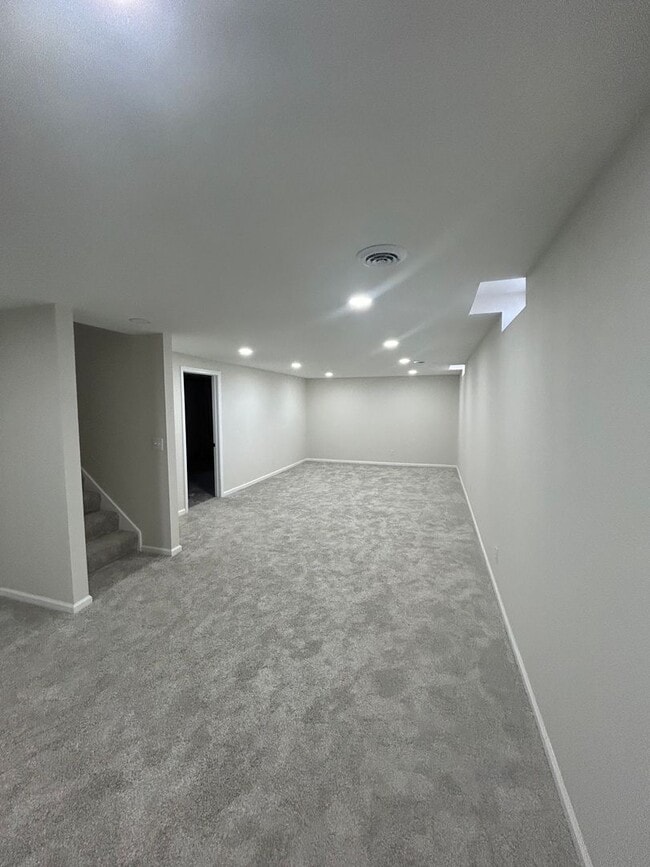 1208 N Brunswick Ln in Wichita, KS - Building Photo - Building Photo