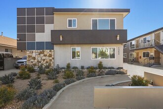 1352 W. 36th St. in Los Angeles, CA - Building Photo - Building Photo