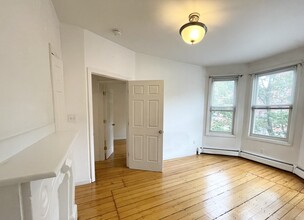 52 Delle Ave, Unit #2 in Boston, MA - Building Photo - Building Photo