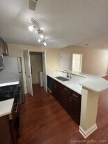 499 Bedford St in Stamford, CT - Building Photo