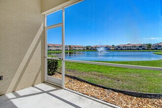 3456 Parkridge Cir in Sarasota, FL - Foto de edificio - Building Photo