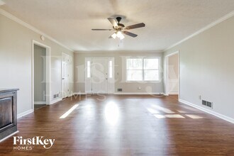 3650 Willowwind Ct in Loganville, GA - Building Photo - Building Photo