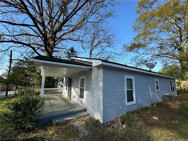 753 Second St in Stone Mountain, GA - Building Photo - Building Photo